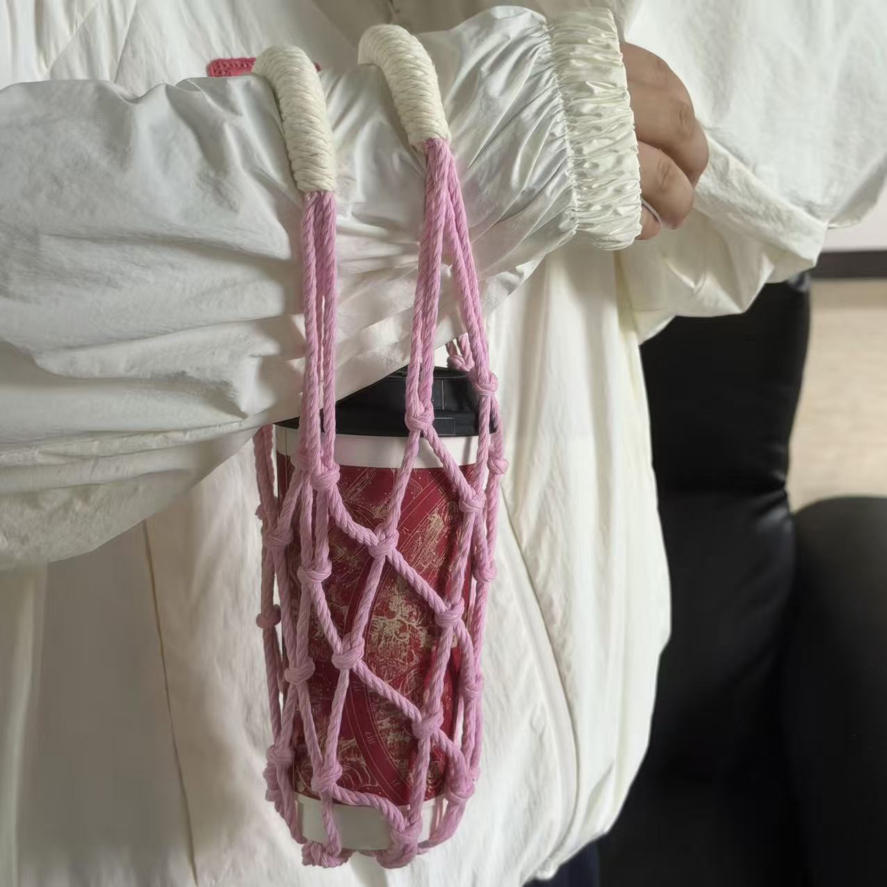 Coffee Tea Knits - Bolsa Portavasos de Macramé Hecha a